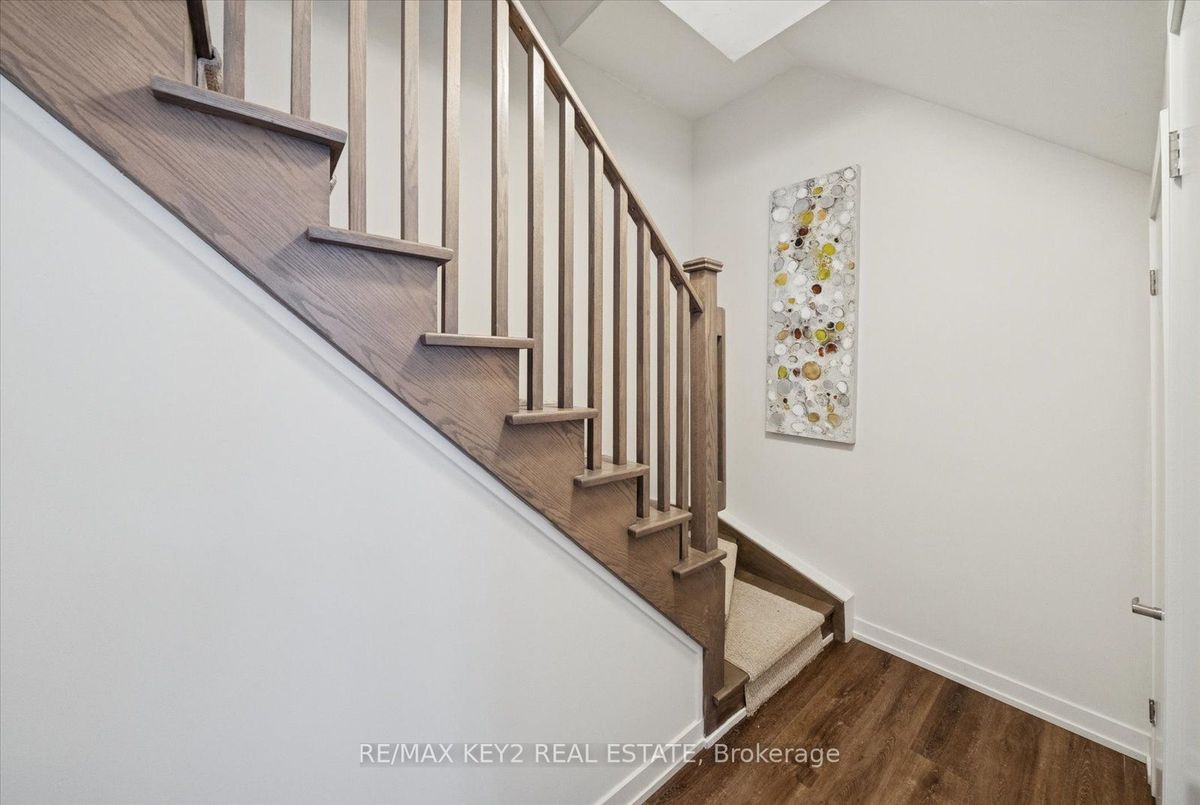 1555 Kingston Road Pickering 1555 Kingston Road Pickering