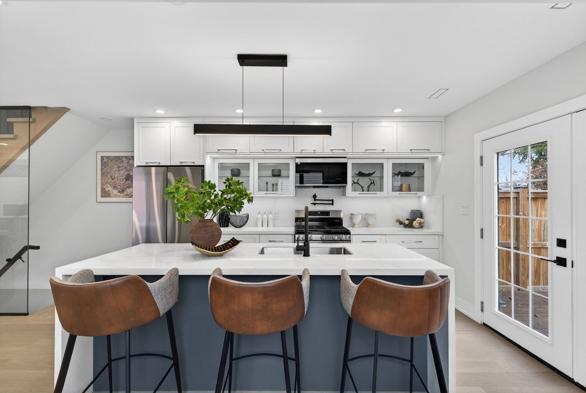 87 Wiley Avenue Toronto 87 Wiley Avenue Toronto