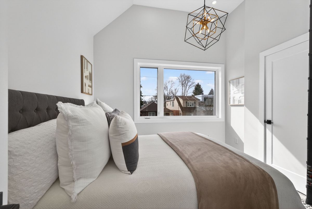 87 Wiley Avenue Toronto 87 Wiley Avenue Toronto