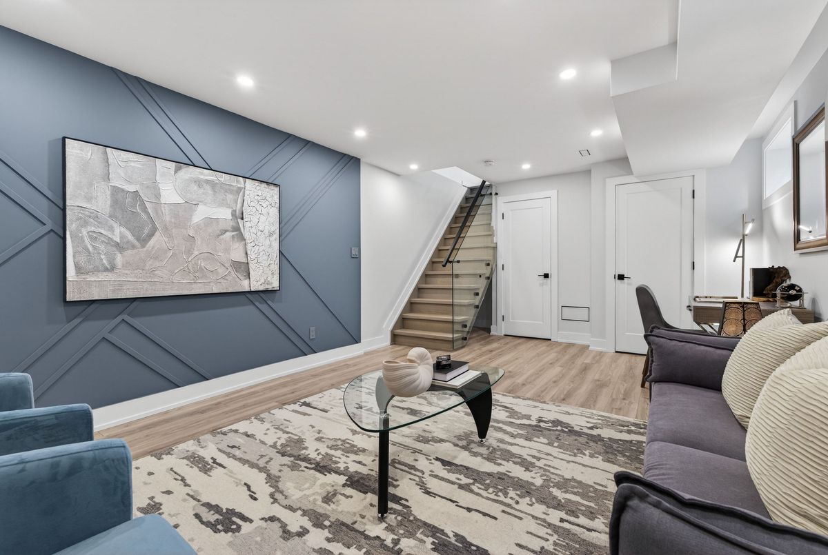 87 Wiley Avenue Toronto 87 Wiley Avenue Toronto