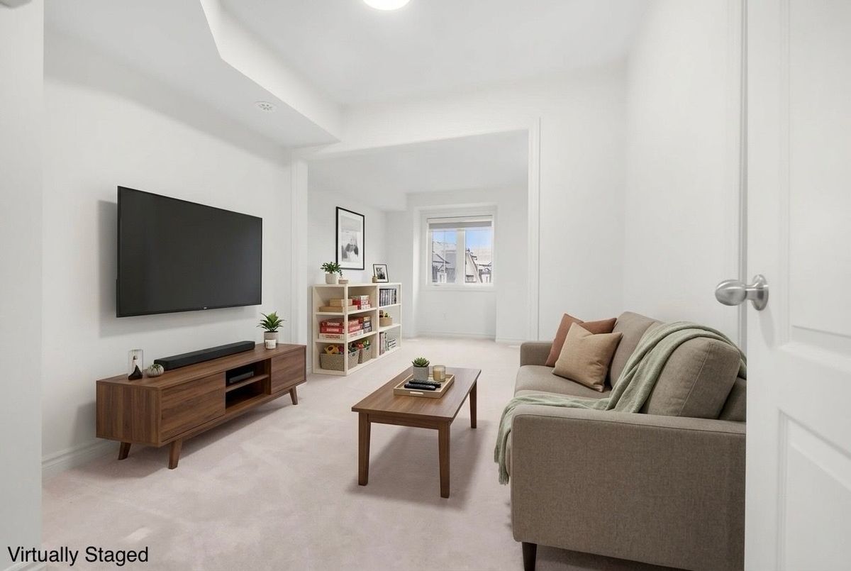 8 Eaton Park Lane Toronto 8 Eaton Park Lane Toronto