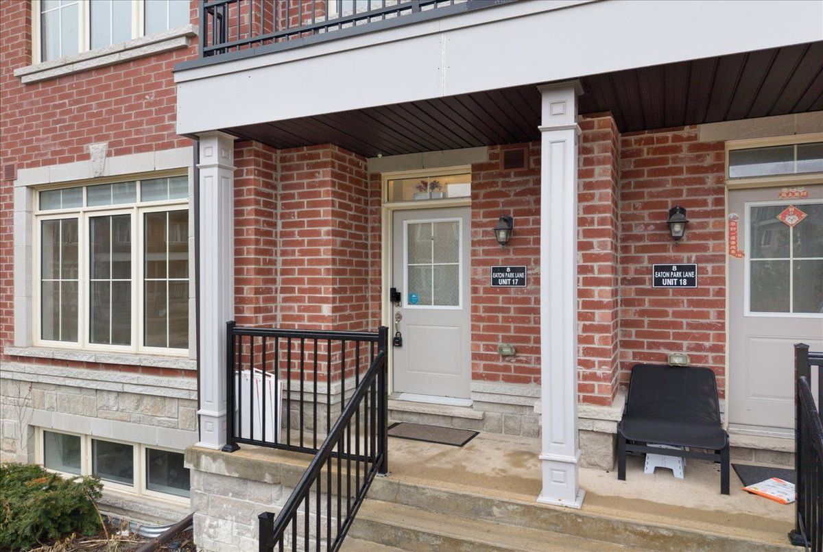 8 Eaton Park Lane Toronto 8 Eaton Park Lane Toronto