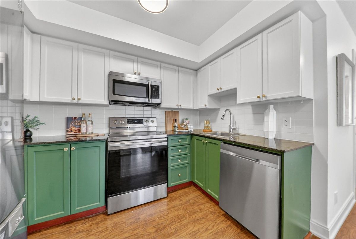 135 Village Green Square Toronto 135 Village Green Square Toronto