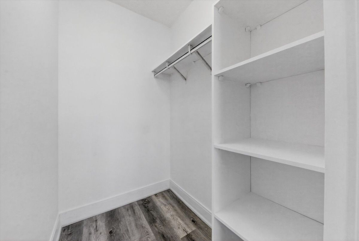 135 Village Green Square Toronto 135 Village Green Square Toronto