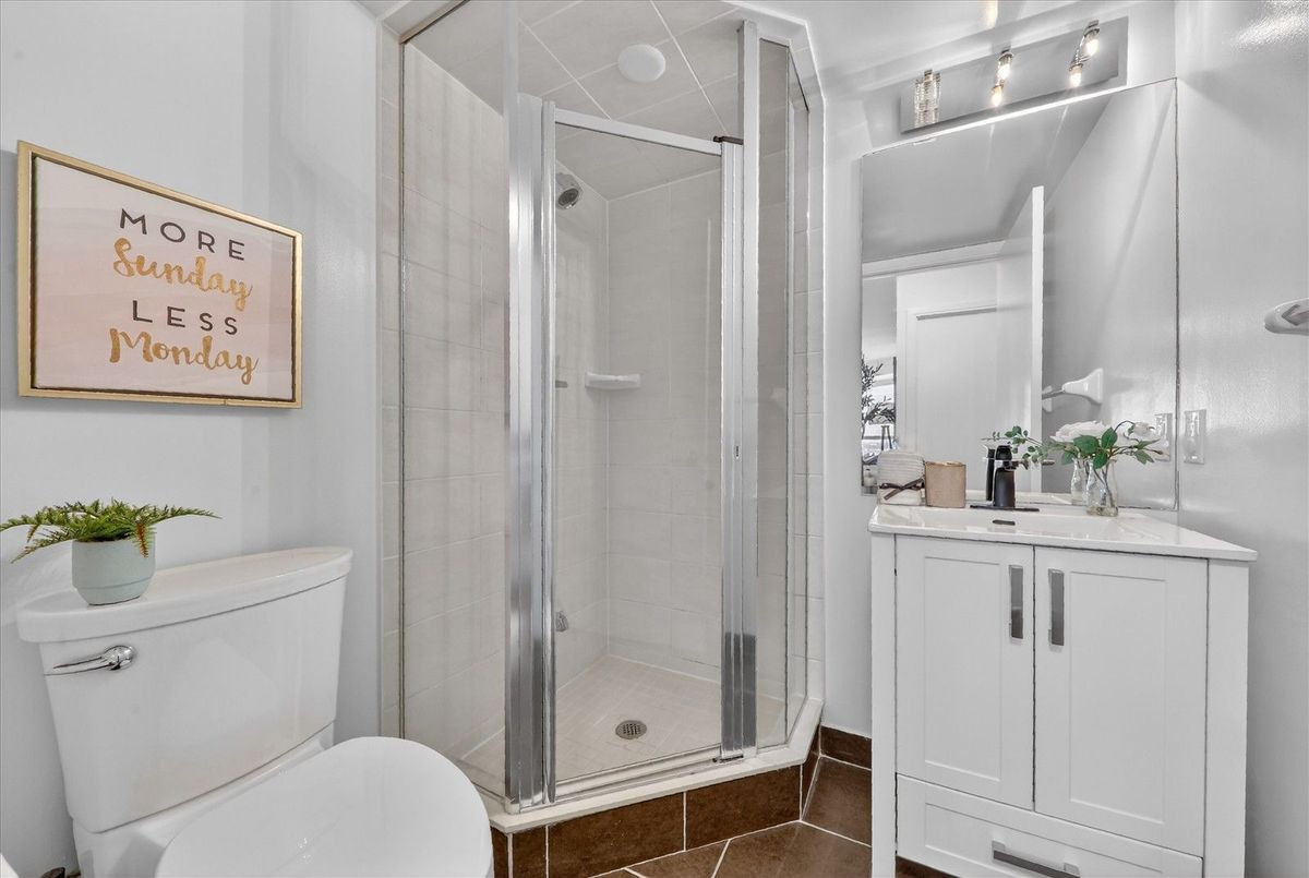 135 Village Green Square Toronto 135 Village Green Square Toronto