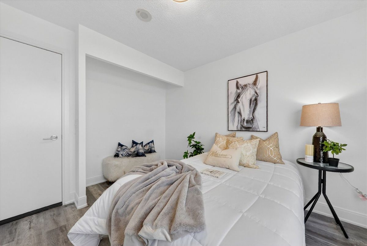 135 Village Green Square Toronto 135 Village Green Square Toronto