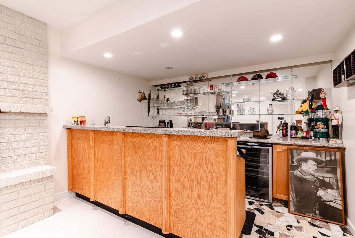 1405 Rougemount Drive Pickering 1405 Rougemount Drive Pickering