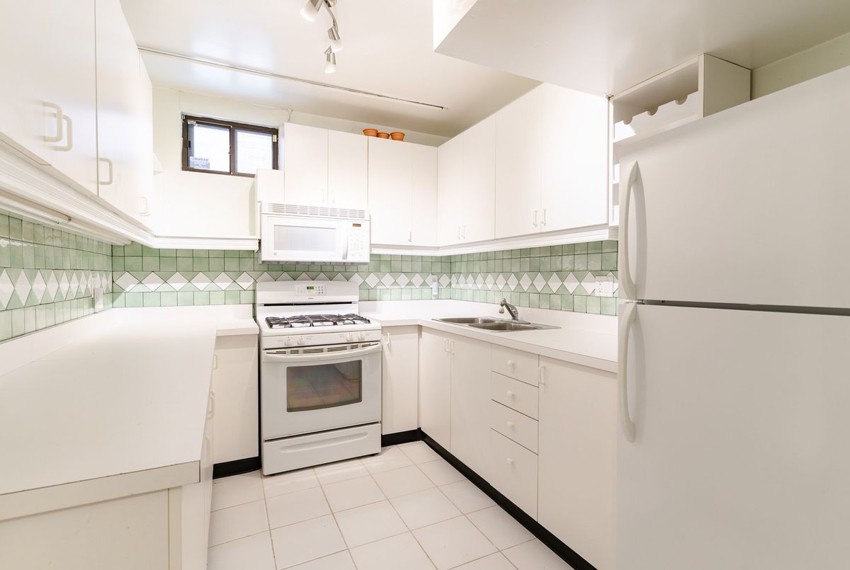 1405 Rougemount Drive Pickering 1405 Rougemount Drive Pickering