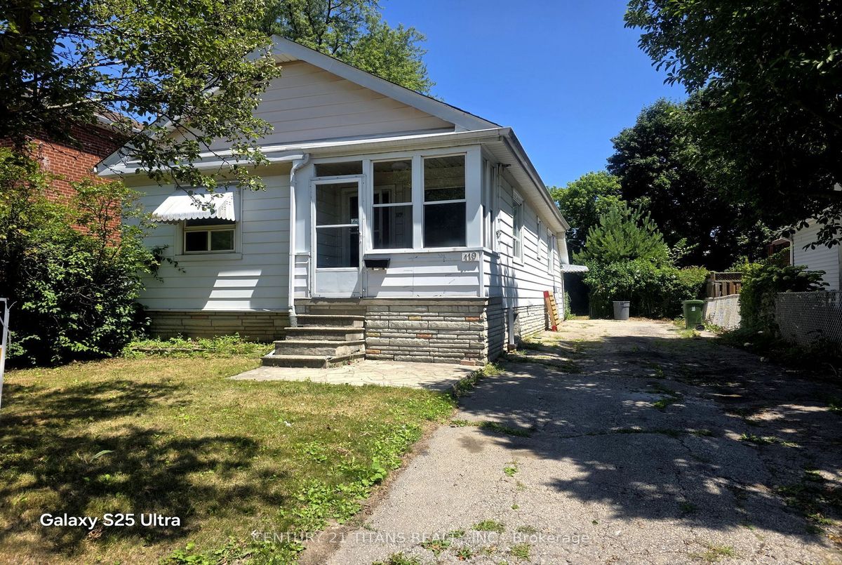 119 Heale Avenue Toronto 119 Heale Avenue Toronto