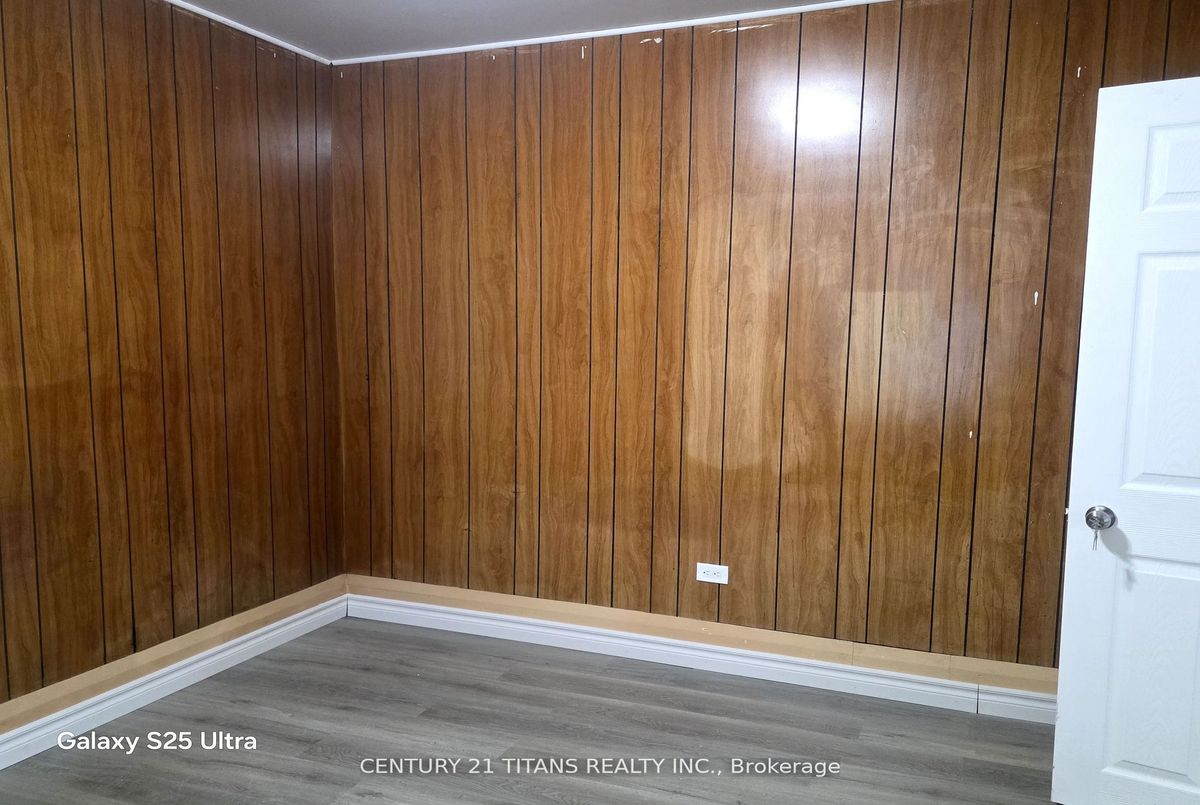 119 Heale Avenue Toronto 119 Heale Avenue Toronto