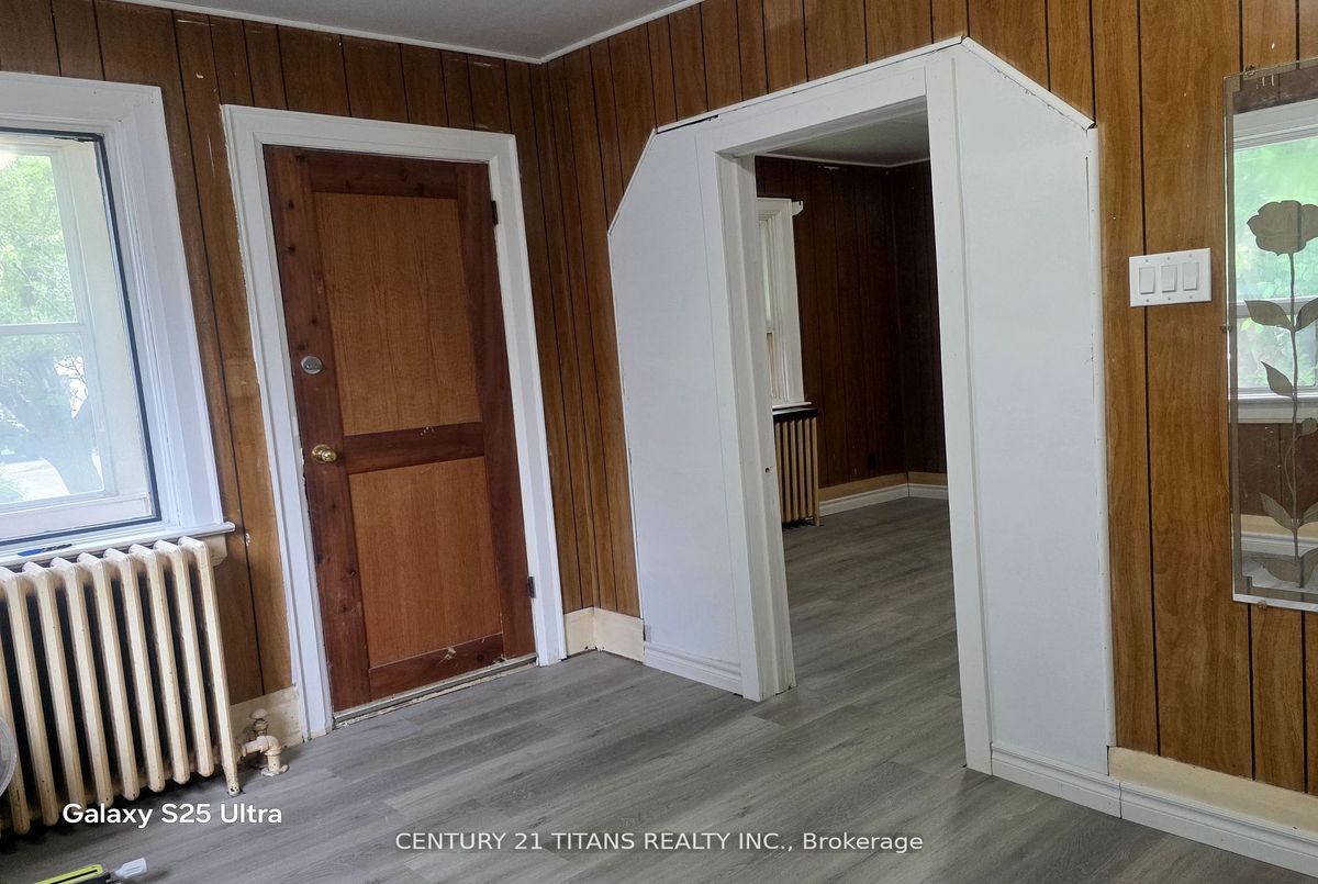 119 Heale Avenue Toronto 119 Heale Avenue Toronto