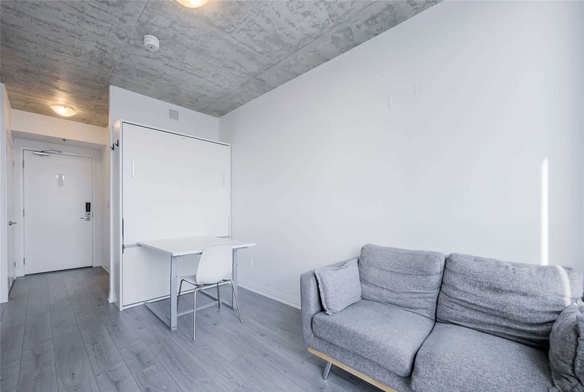 1900 Simcoe Street N Oshawa 1900 Simcoe Street N Oshawa