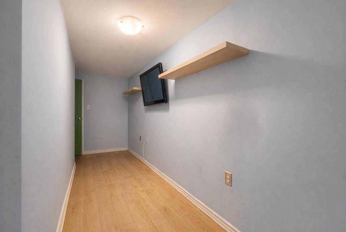 25 Lady Bower Crescent Toronto 25 Lady Bower Crescent Toronto