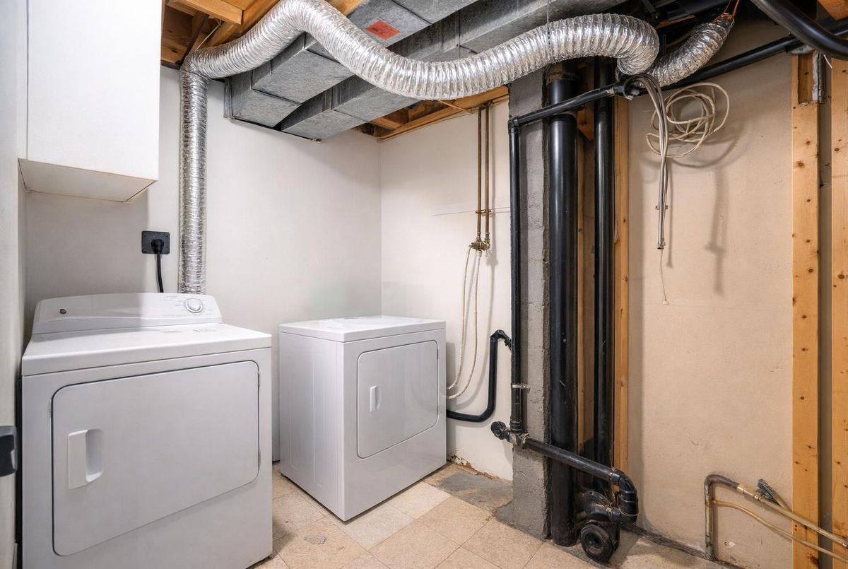 25 Lady Bower Crescent Toronto 25 Lady Bower Crescent Toronto