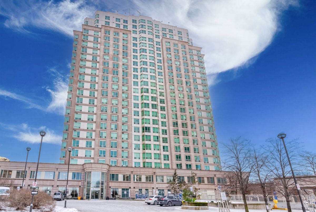 1 Lee Centre Drive Toronto 1 Lee Centre Drive Toronto