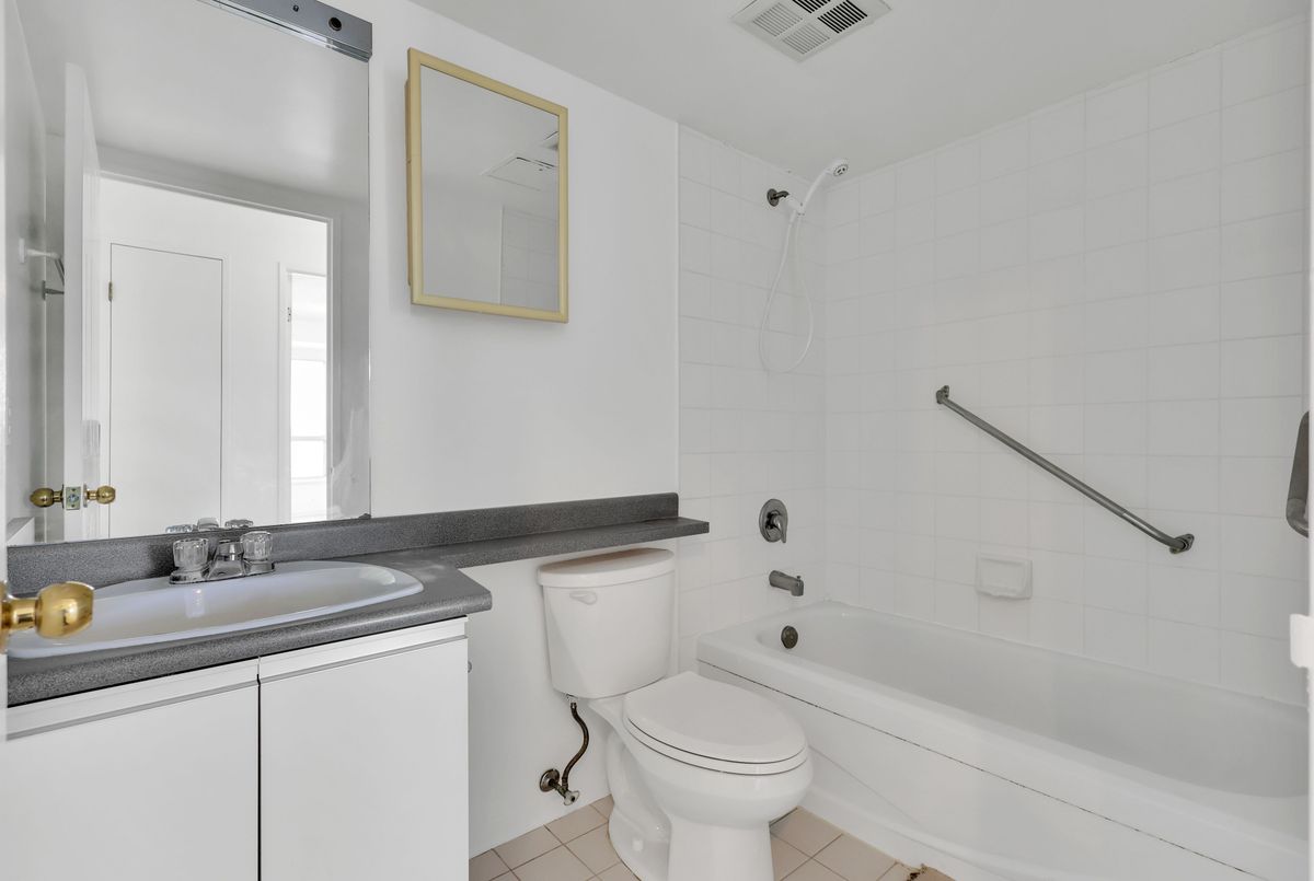 1470 Midland Avenue Toronto 1470 Midland Avenue Toronto