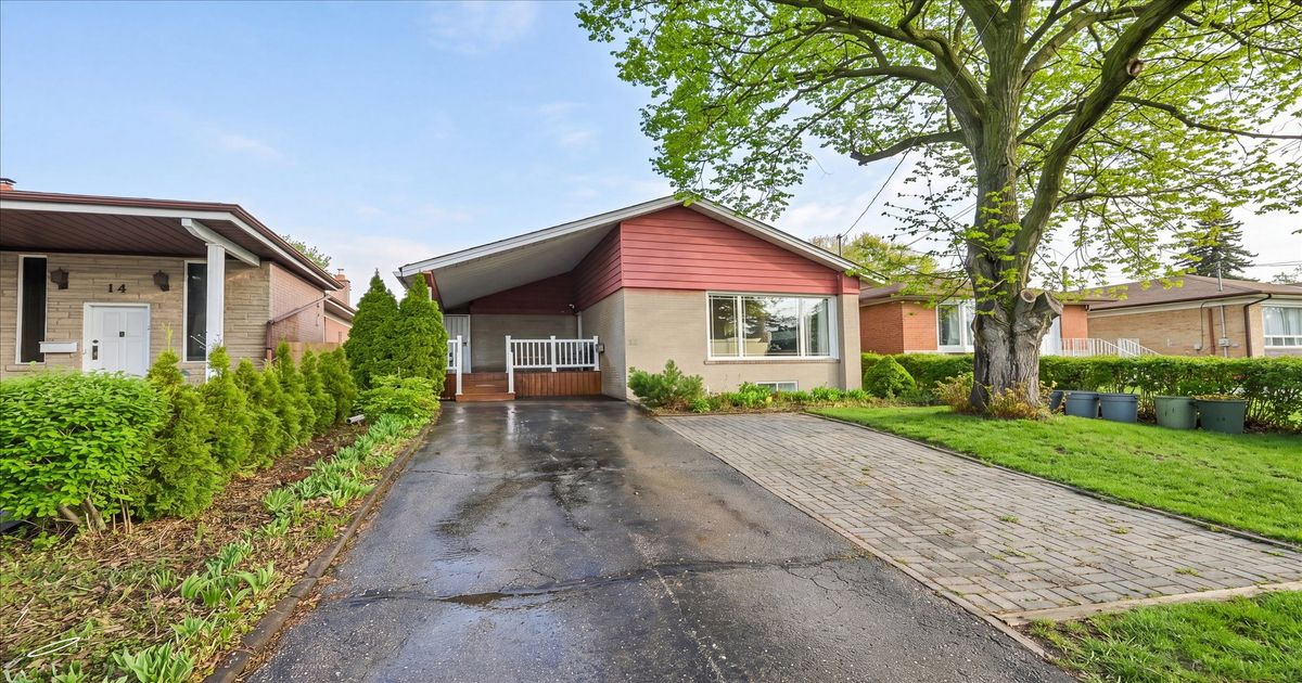 16 Arnprior Road Toronto
