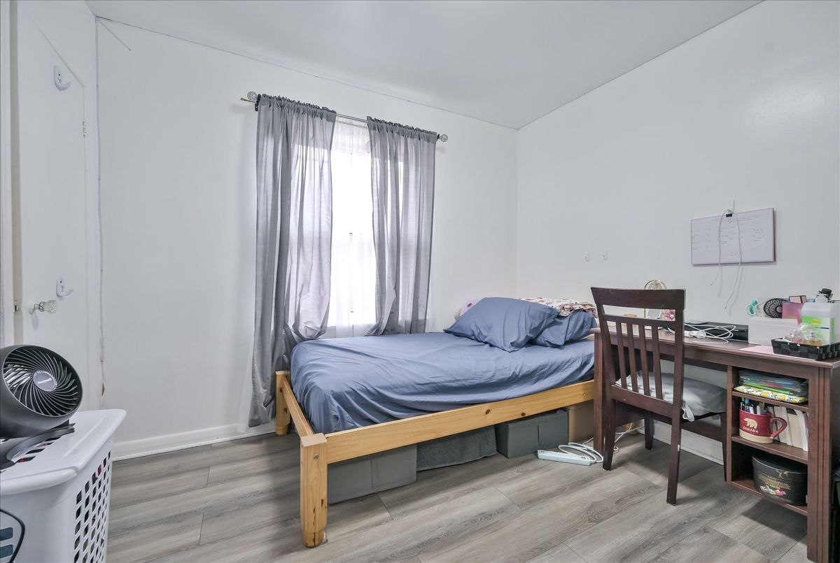 16 Arnprior Road Toronto 16 Arnprior Road Toronto