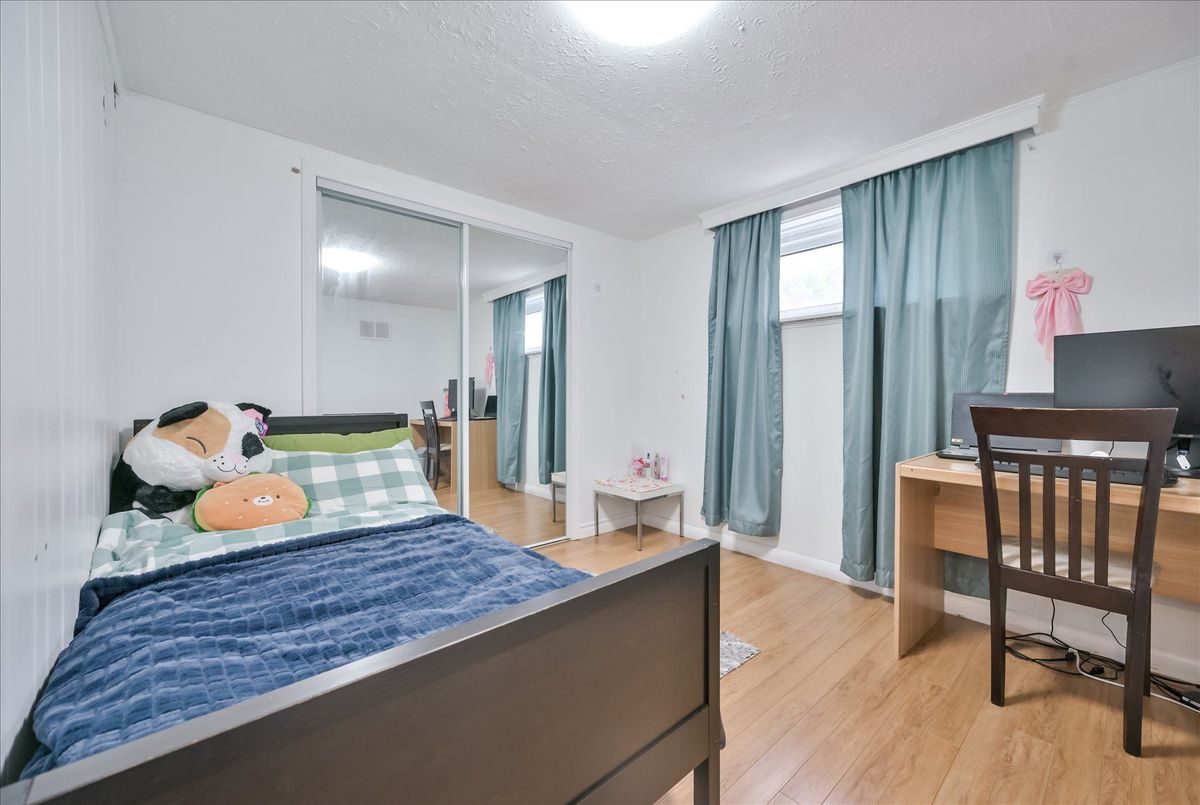 16 Arnprior Road Toronto 16 Arnprior Road Toronto