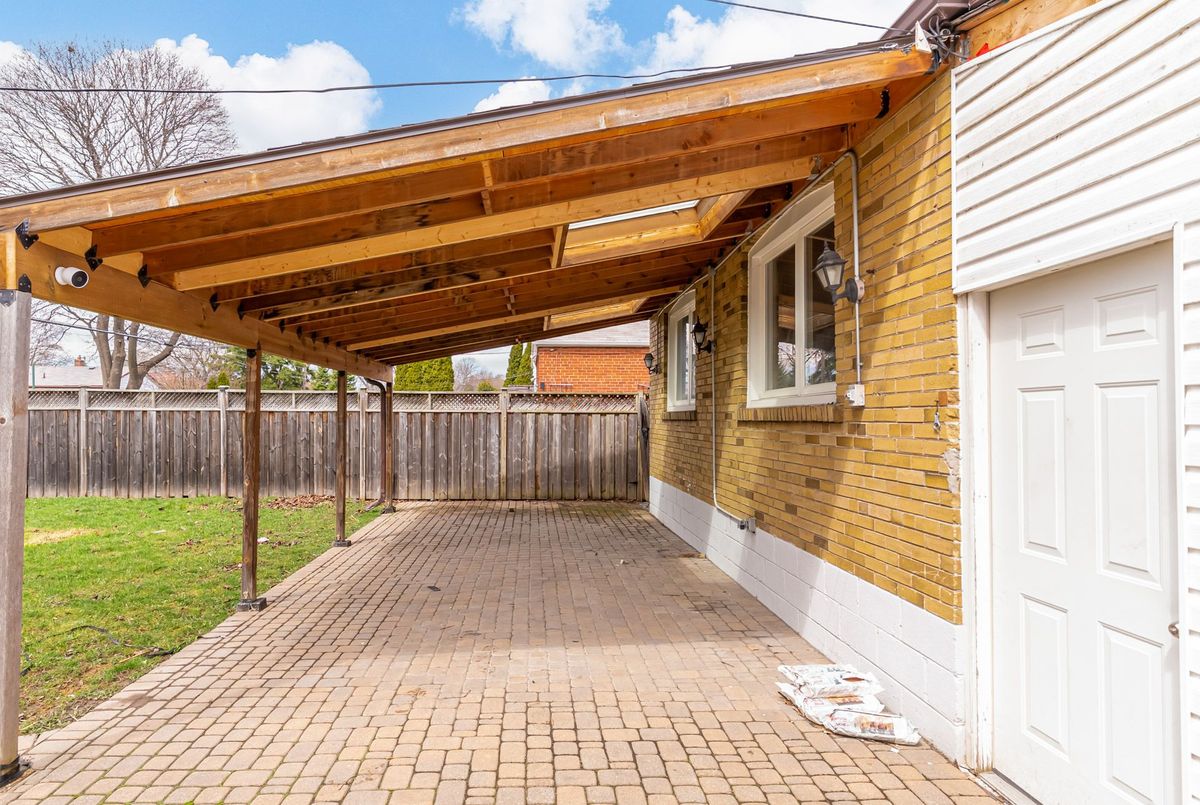 114 Canlish Road Toronto 114 Canlish Road Toronto