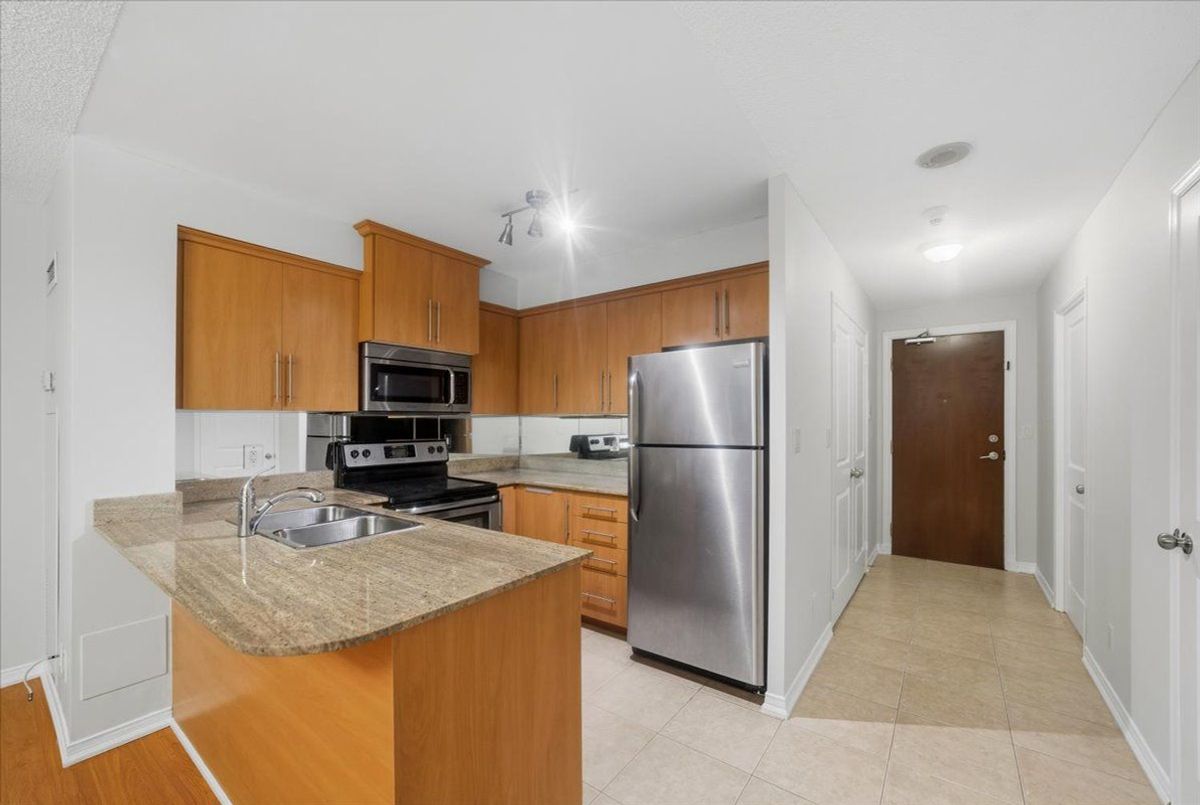 6 Rosebank Drive Toronto 6 Rosebank Drive Toronto