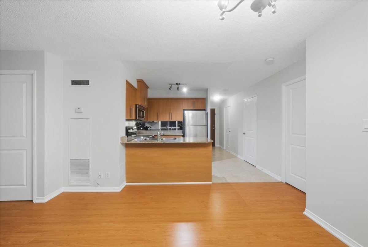 6 Rosebank Drive Toronto 6 Rosebank Drive Toronto