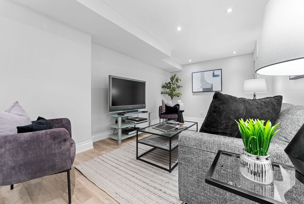 31 Kingham Avenue Ajax 31 Kingham Avenue Ajax