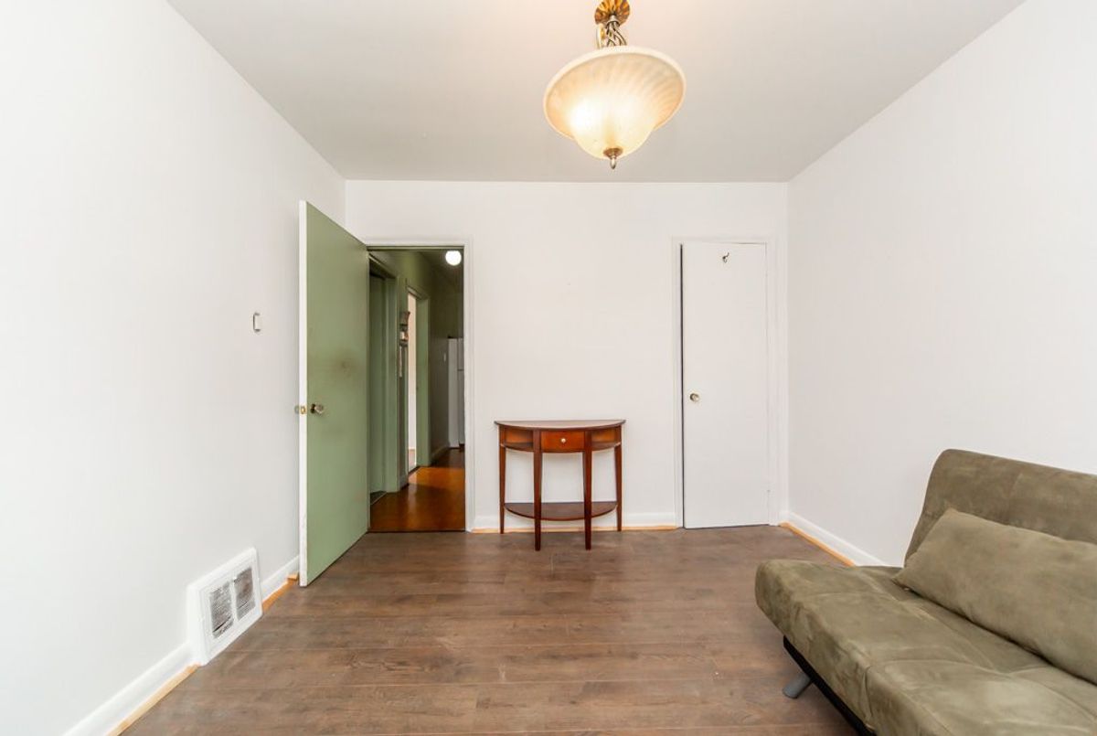 141 Haslam Street Toronto 141 Haslam Street Toronto