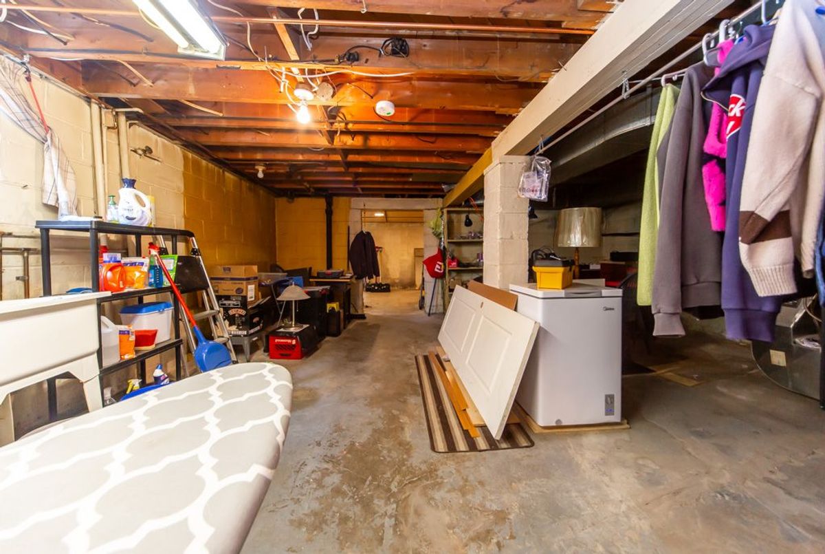 141 Haslam Street Toronto 141 Haslam Street Toronto