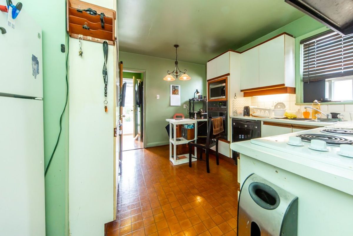 141 Haslam Street Toronto 141 Haslam Street Toronto
