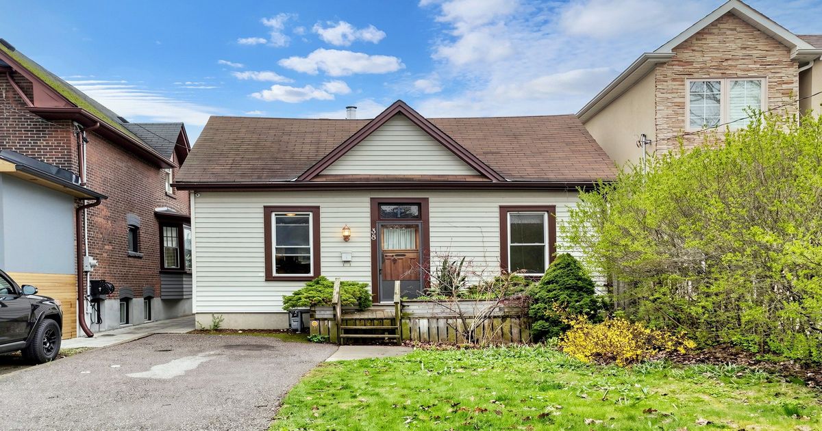 38 Norwood Road Toronto