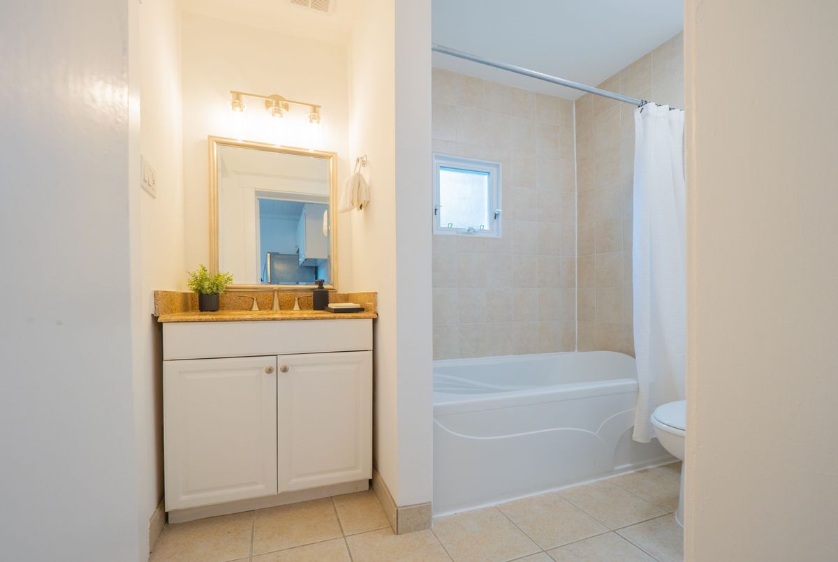 49 Fulton Avenue Toronto 49 Fulton Avenue Toronto