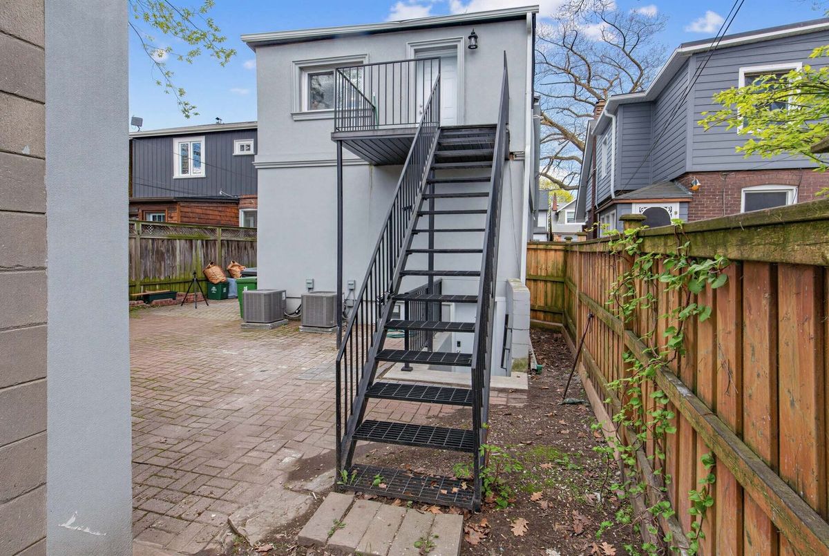 434 Victoria Park Avenue Toronto 434 Victoria Park Avenue Toronto