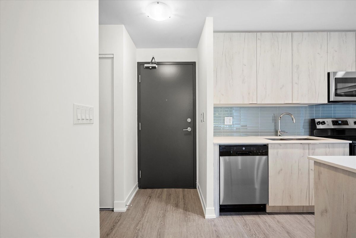 1350 Kingston Road Toronto 1350 Kingston Road Toronto