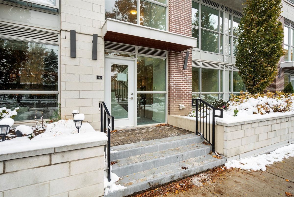 1350 Kingston Road Toronto 1350 Kingston Road Toronto