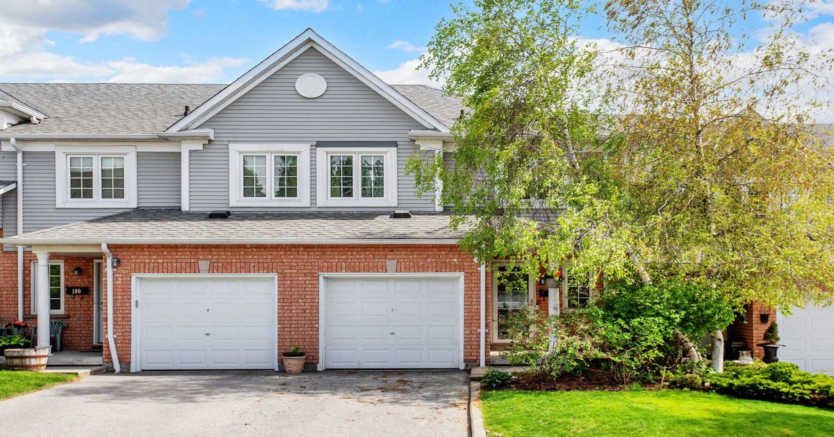 10 Bassett Boulevard Whitby