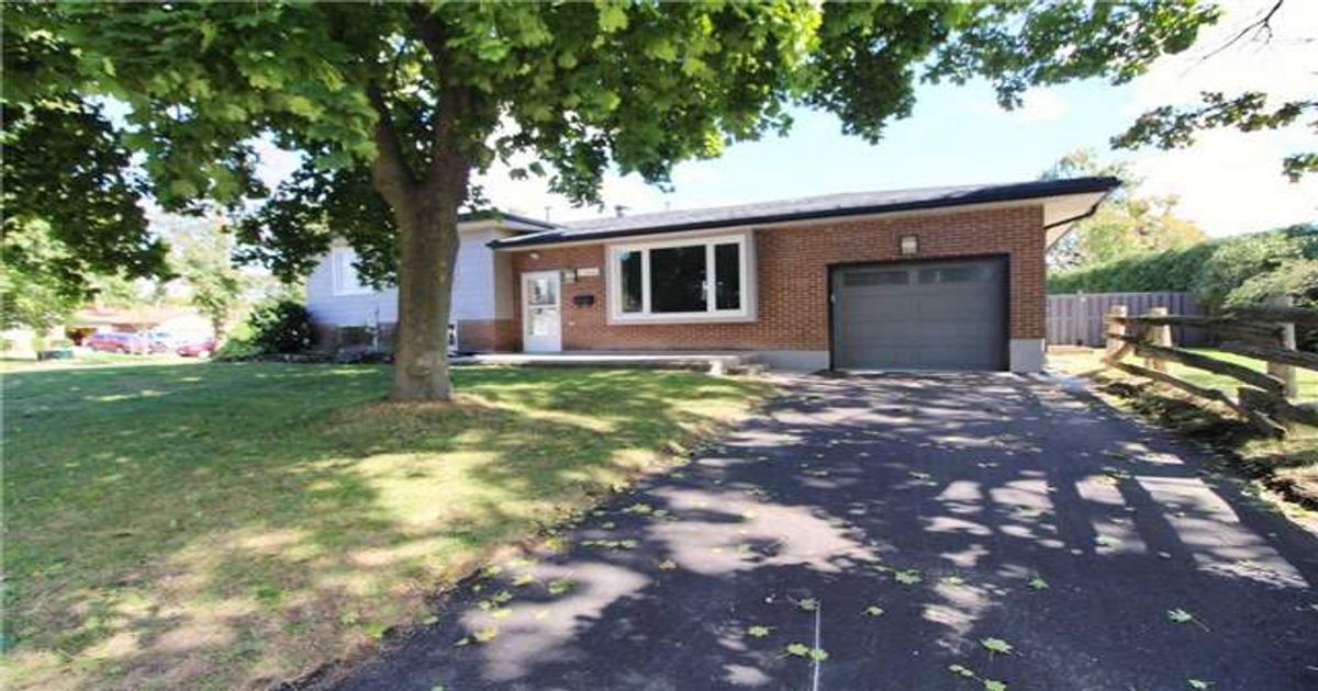57 Michael Blvd Whitby