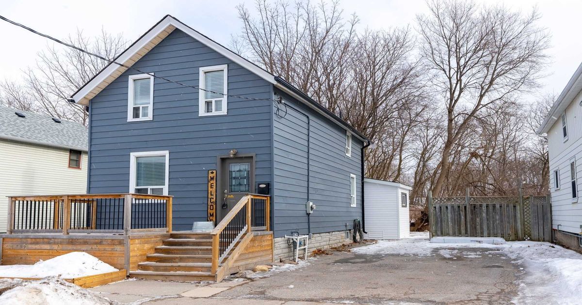 195 Court St Oshawa