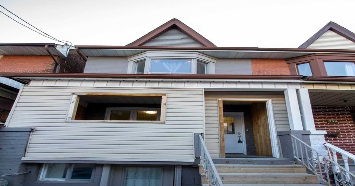 792 Pape Ave Toronto