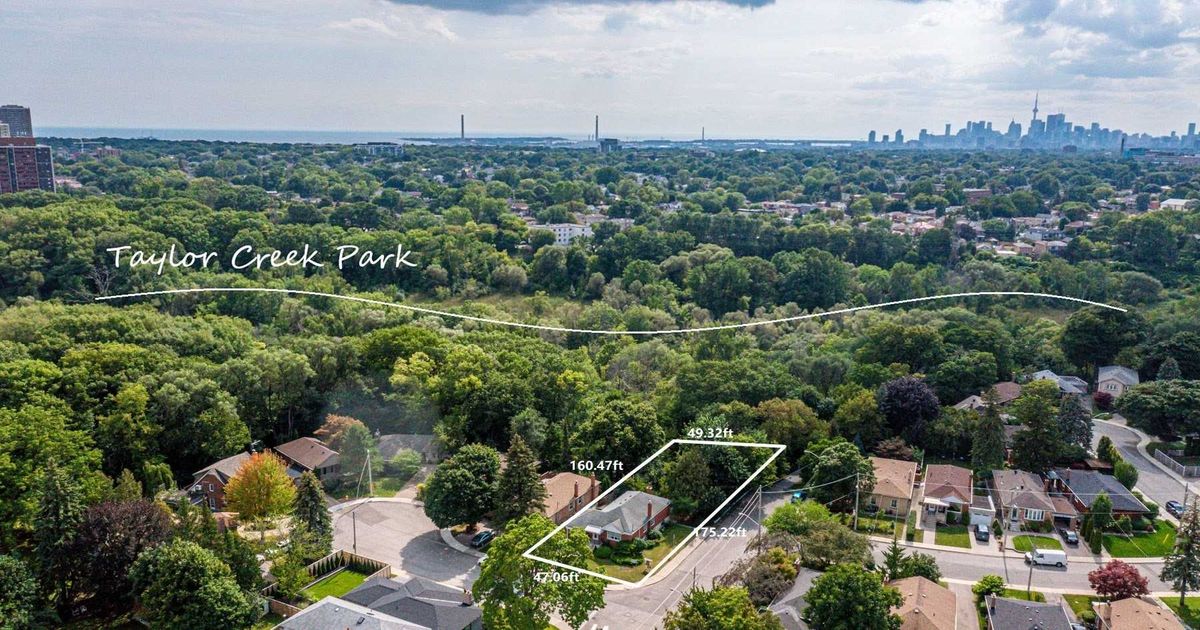 1 Ferncliff Crt Toronto