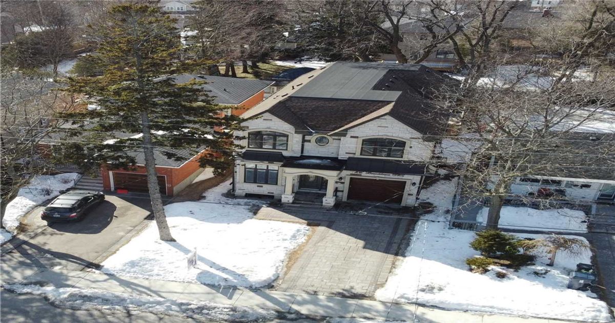 106 Brooklawn Ave Toronto