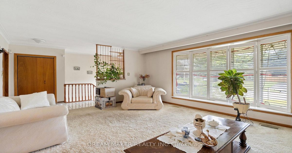 26 Pickford Rd Toronto