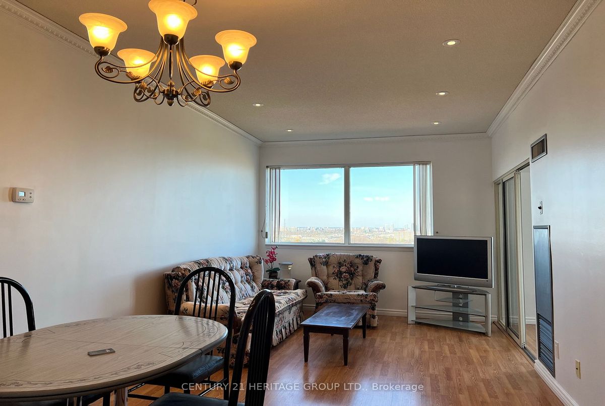 2466 Eglinton Ave E Toronto 2466 Eglinton Ave E Toronto