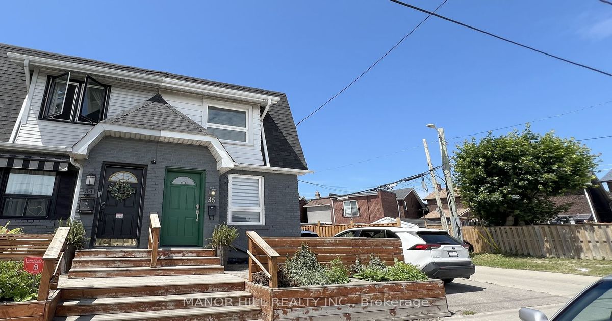 36 Leslie St Toronto