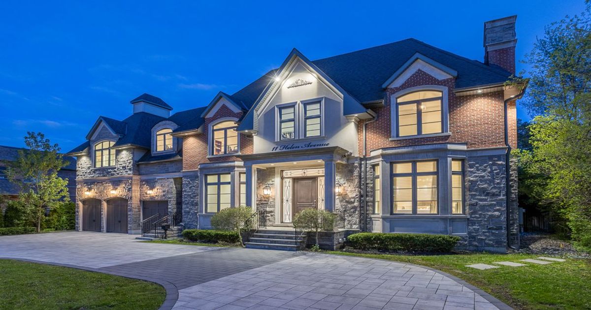 11 Helen Avenue Vaughan