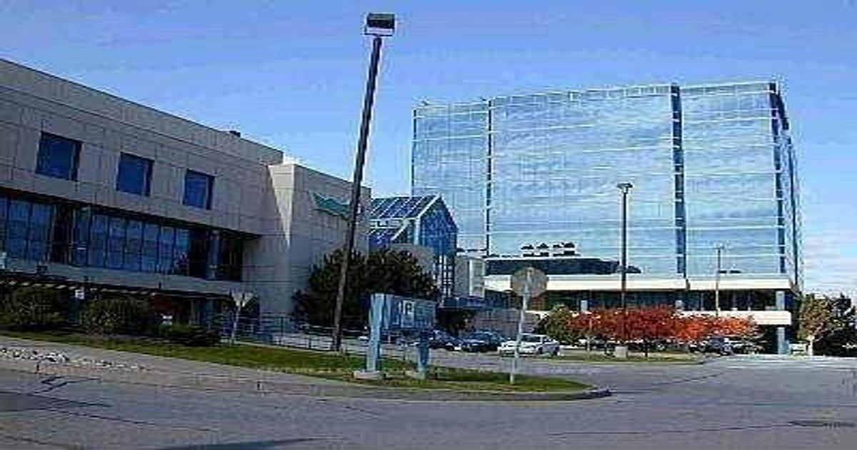670 Highway 7  E Richmond Hill