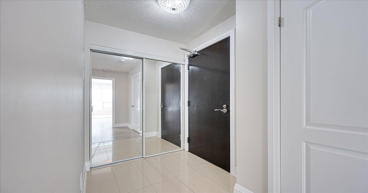 20 North Park Rd Vaughan
