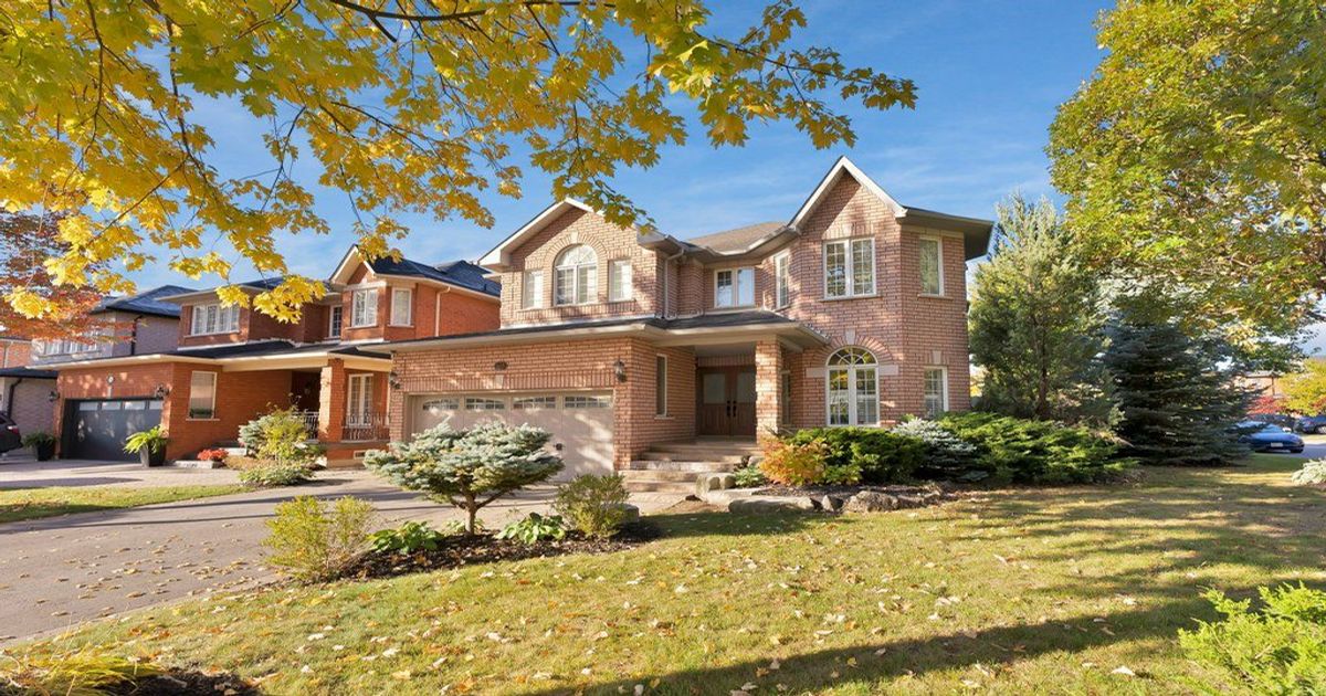 60 Golden Gate Circ Vaughan