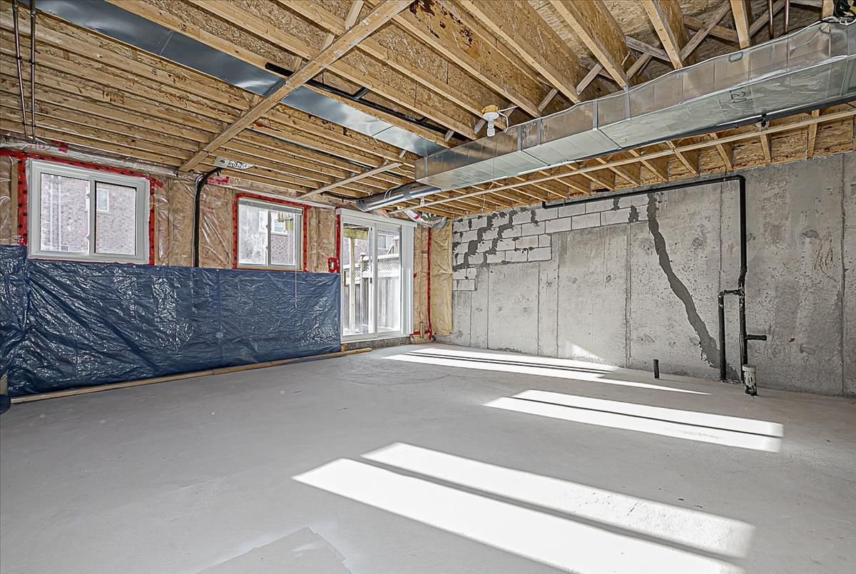 90 Coleridge Dr Newmarket 90 Coleridge Dr Newmarket