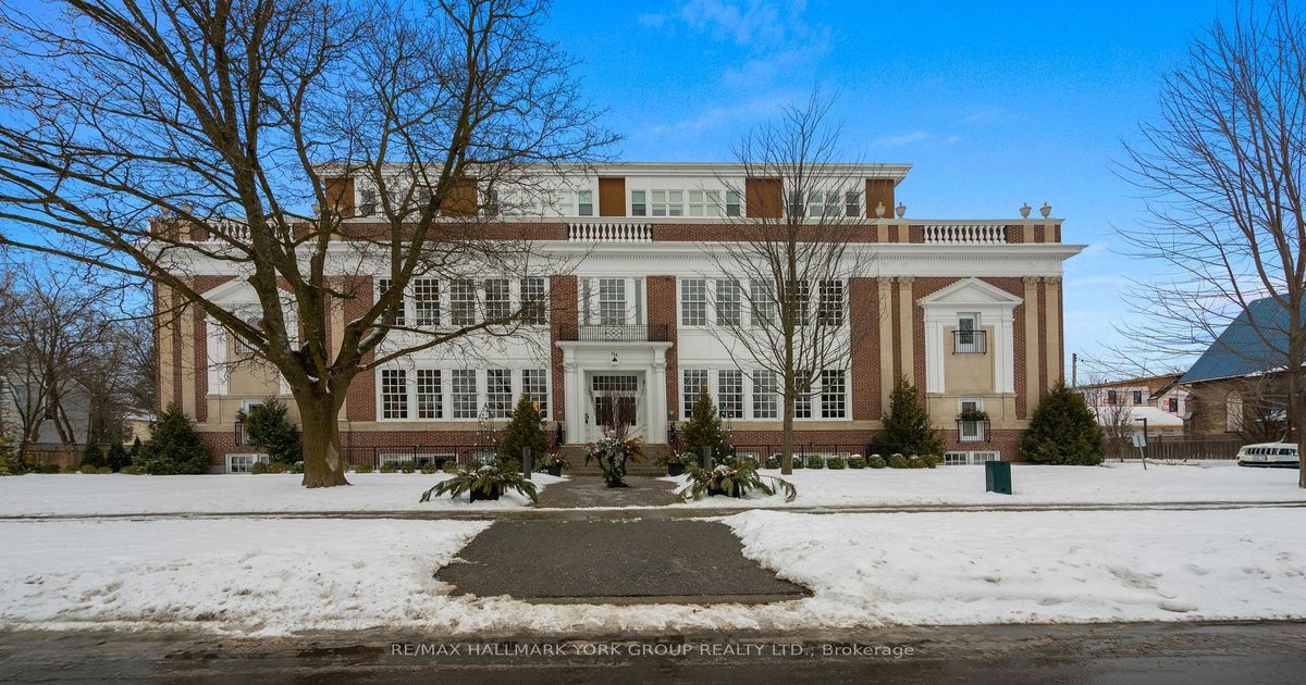 64 Wells Street Aurora